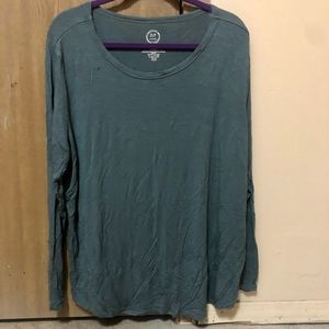 24/7 Blue/Green Maurices long sleeve shirt